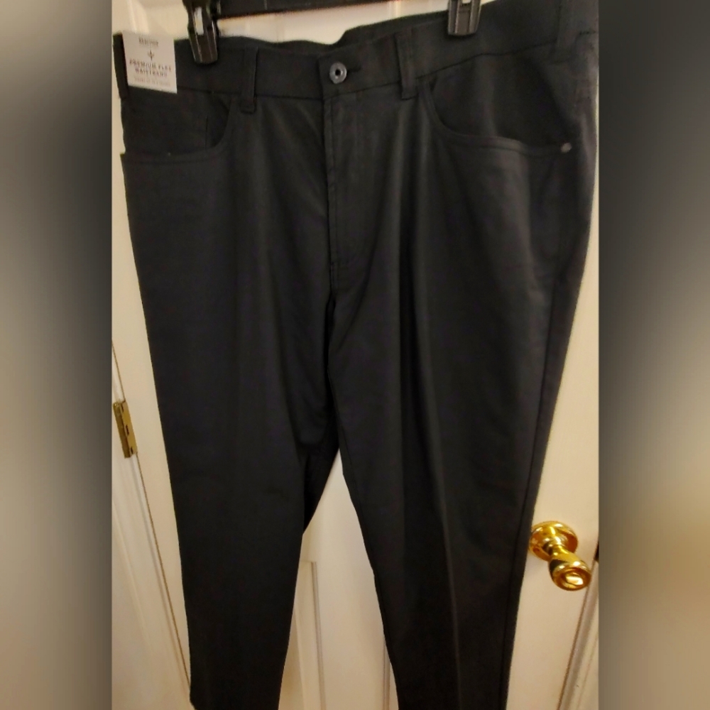Kenneth Cole Reaction Mens Slim Fit Stretch Dress Pants 38x30 Black Flat Front